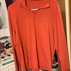 Vineyard vines 1/3 up